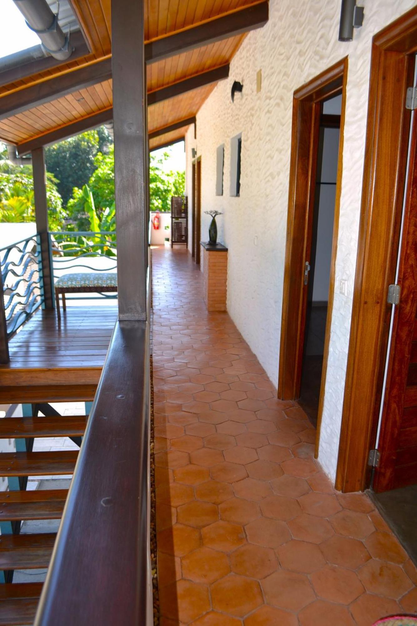 Kily House Hotel Morondava Exterior photo