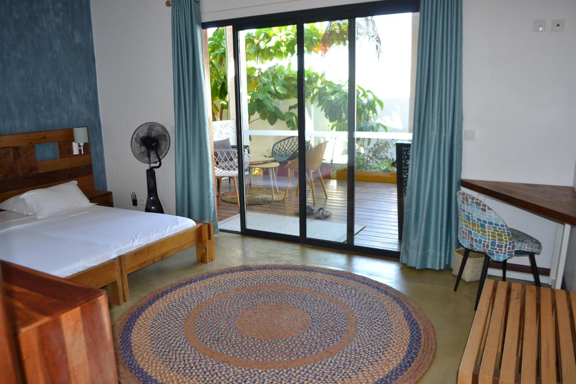 Kily House Hotel Morondava Exterior photo